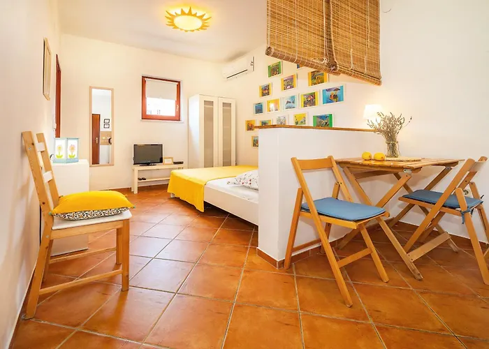 Apartman Edo With Terrace