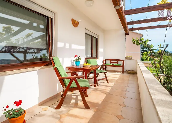 Apartman Edo With Terrace