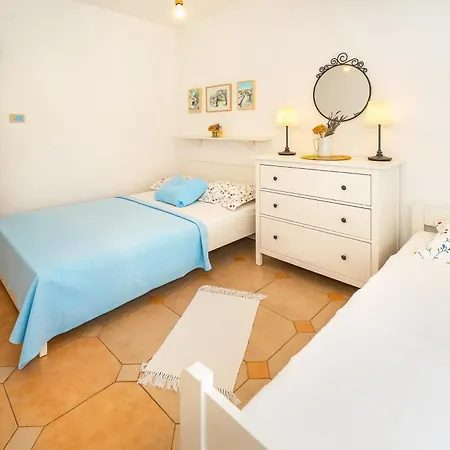 Apartmán Edo With Terrace Baška